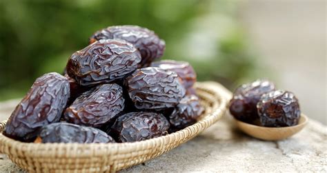 Dates, Medjool, Whole, Organic 1 lb
