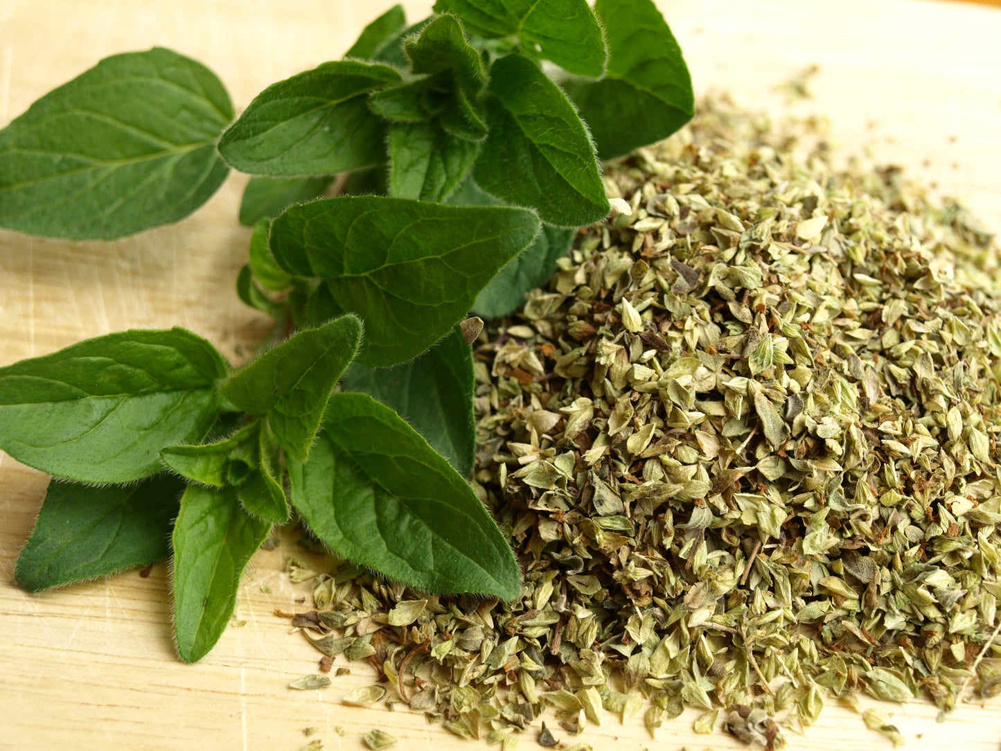 Oregano Flakes, Organic