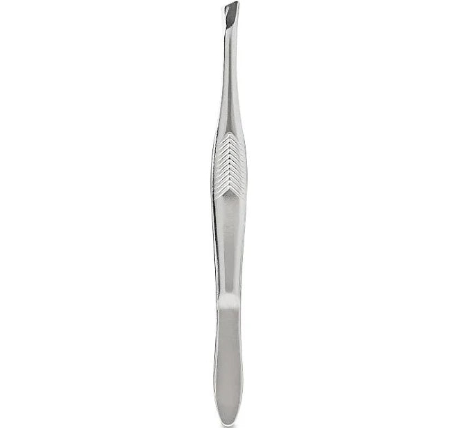 Tweezers